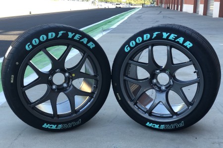 Goodyear razkril pnevmatike za prvenstvo Pure ETCR