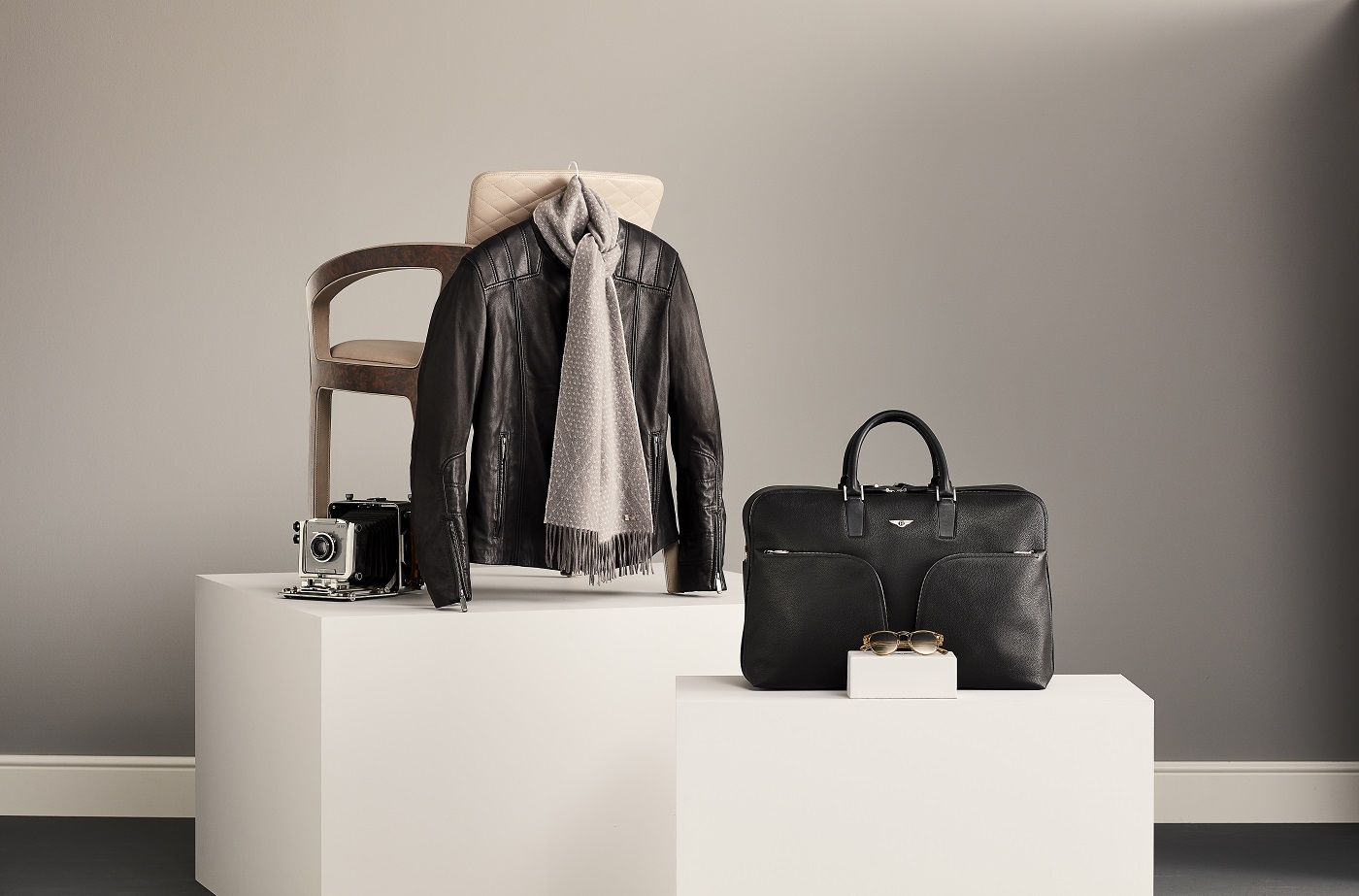 HERO CLASSIC LEATHER CHAIR