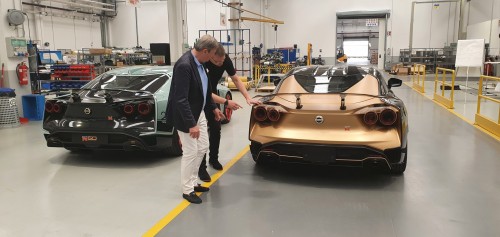 Italdesign dela s polno paro