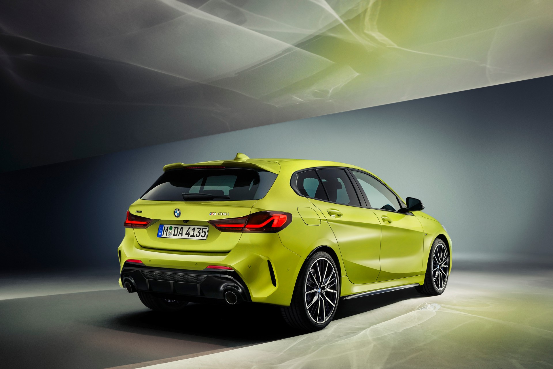 BMW-M135i-xDrive (3)