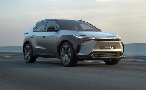 Prvo baterijsko električno vozilo Toyote