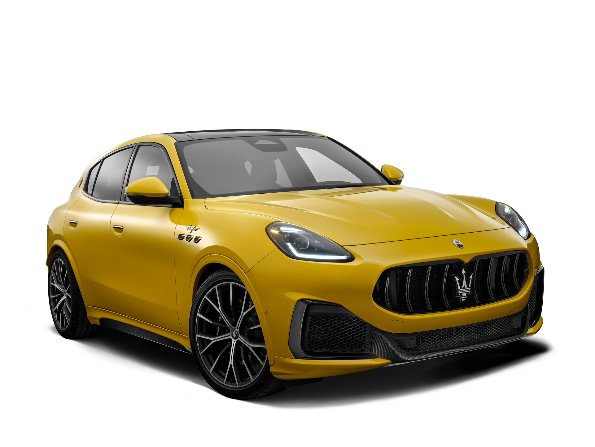 Maserati-Grecale (4)