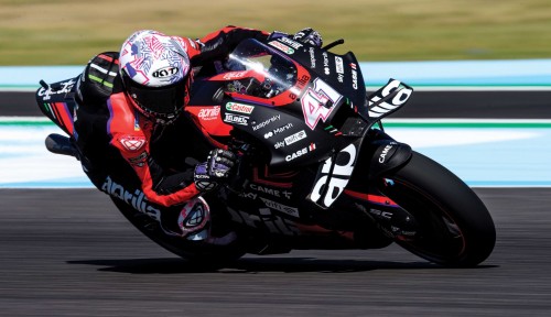 Espargaro Aprilii privozil prvo zmago