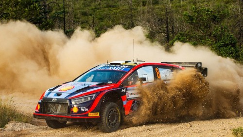 Tänak na Sardiniji končal enoletno zmagovalno sušo