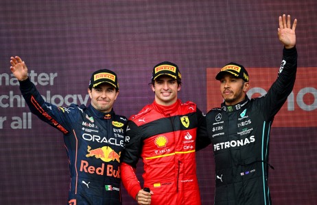 Sainz v Silverstonu dočakal prvo zmago