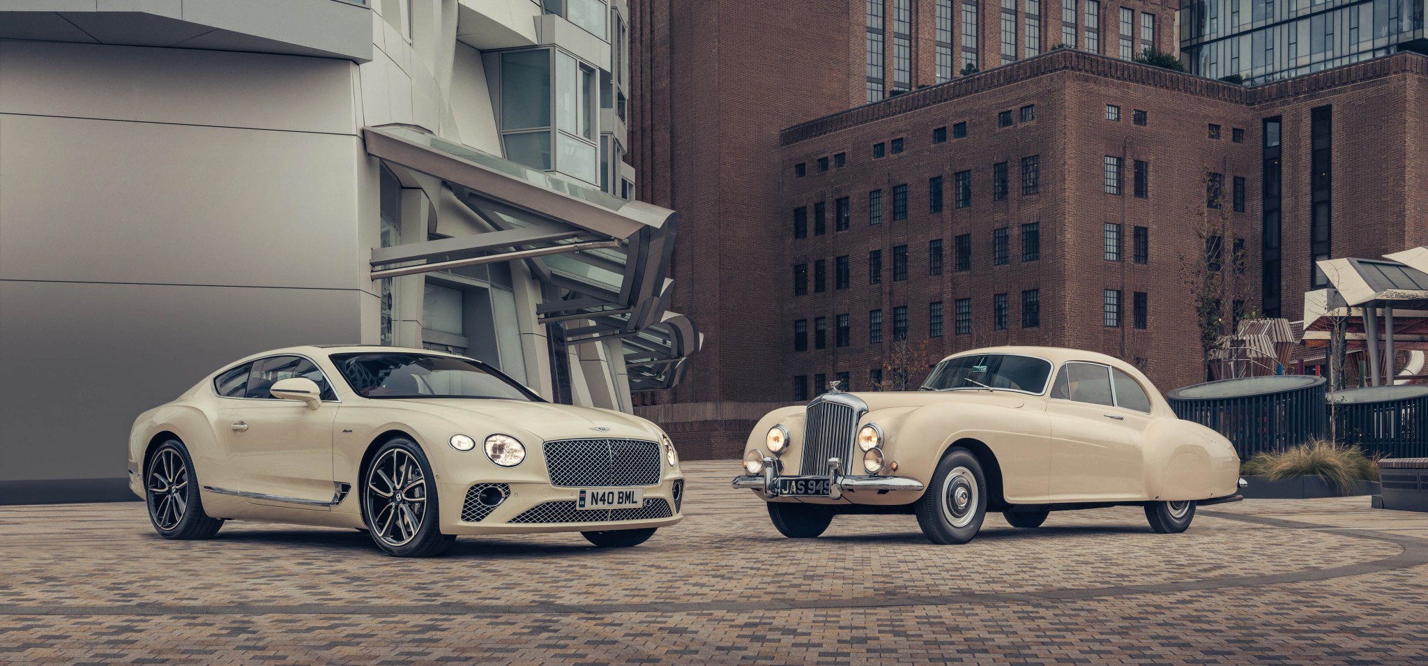 A Modern R gType - 1