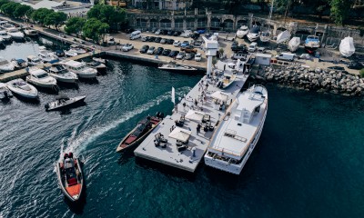 MennYachtov pomorski spektakel