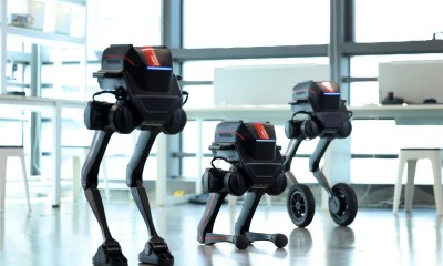 Roboti trkajo na vrata