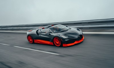 453,91 km/h z Bugattijem W16 Mistral