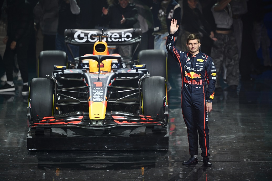 LONDON, ENGLAND - FEBRUARY 18: Max Verstappen of the Netherlands and Oracle Red Bull Racing waves to the crowd during F1 75 Live at The O2 Arena on February 18, 2025 in London, England. (Photo by Clive Mason - Formula 1/Formula 1 via Getty Images)