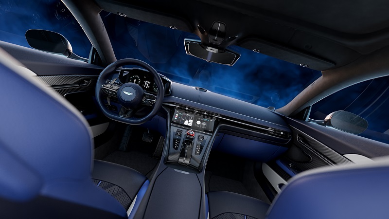 Aston_Martin_DB12_S_16