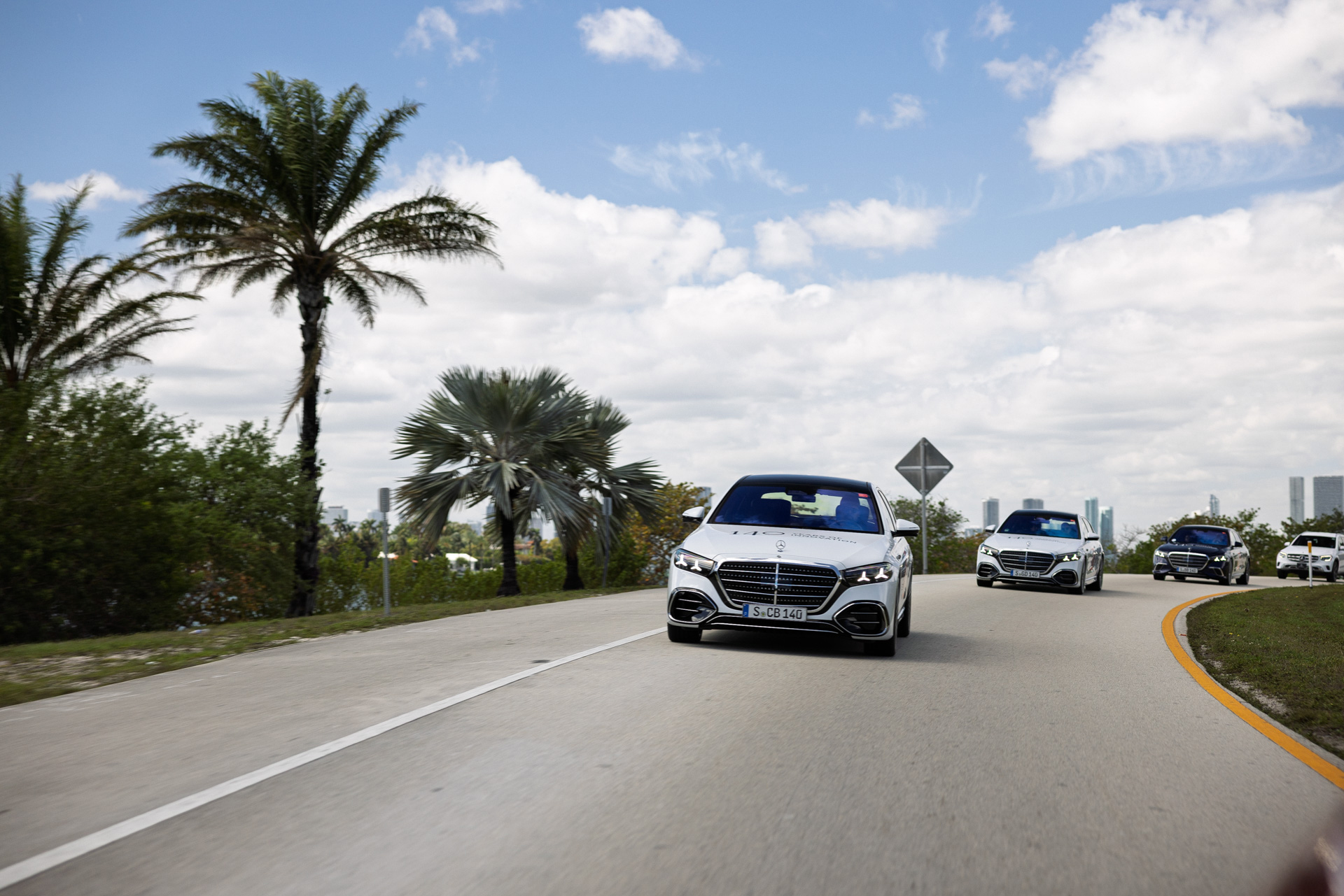 140 Years. 140 Places. Die erste Nordamerika-Etappe der interkontinentalen Fahrt führt die neue Mercedes-Benz S-Klasse nach Miami, Florida/USA 

140 Years. 140 Places. The first North America leg of the intercontinental drive leads the new Mercedes-Benz S-Class to Miami, Florida/USA.