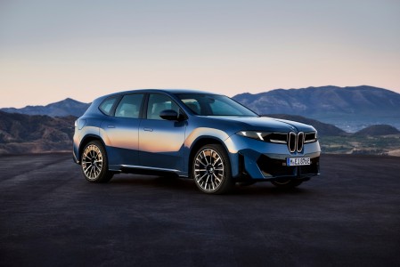 Svetovni avto leta je BMW iX3