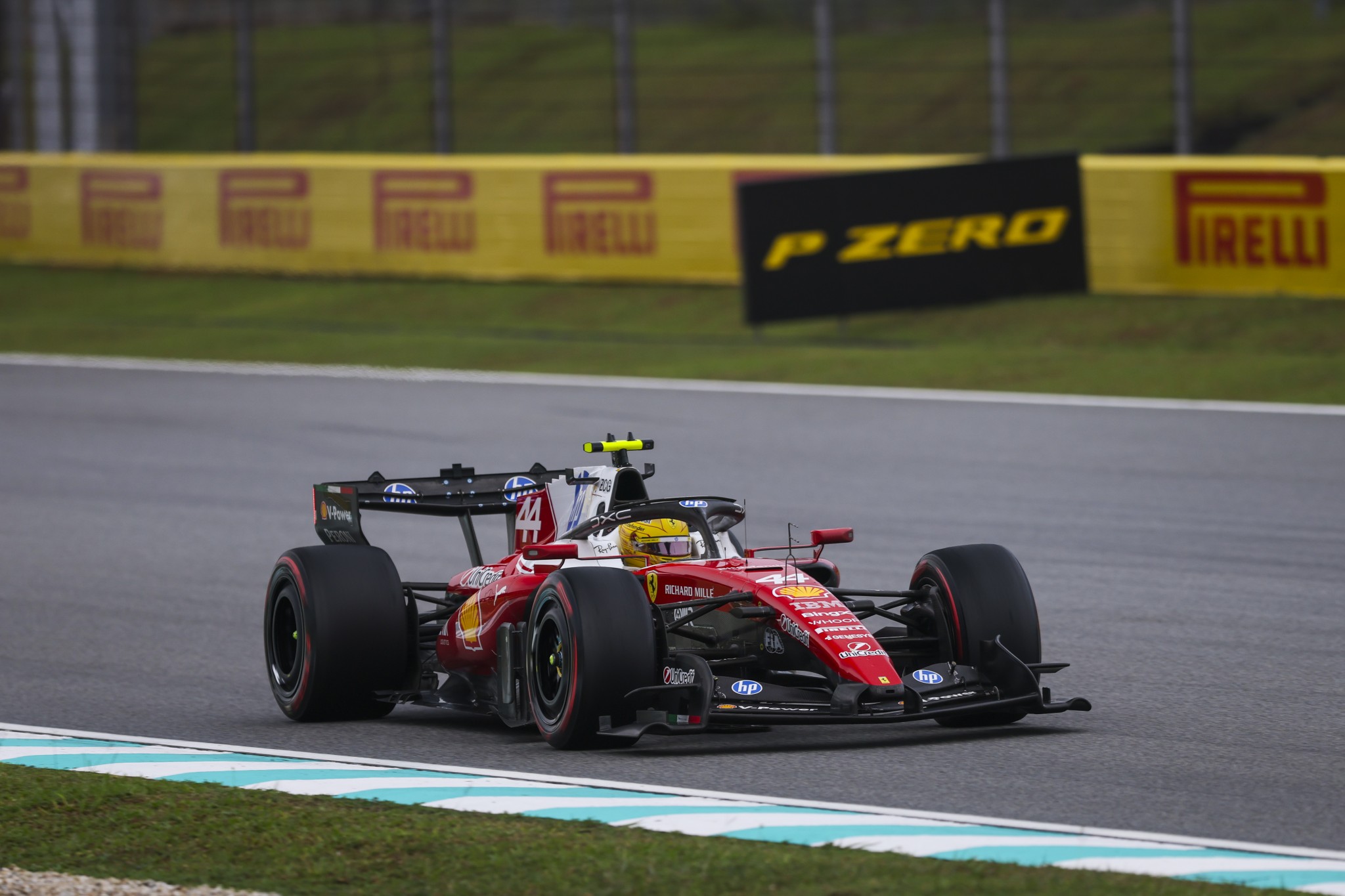 261004_R16_BAHREINSEPANG_DP_XR1_8067_fb70c0b7-3242-43ff-8c0b-9d87a5871f6d